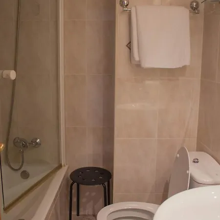 Pepa Hotel 2*